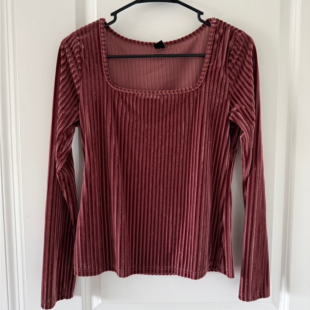 Women's Velvet Ribbed Long-Sleeve Top - Dusty Rose